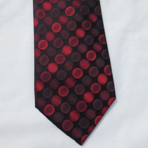 4/$14 ALFANI mens SILK tie CIRCLES red BLACK dots - Picture 1 of 5